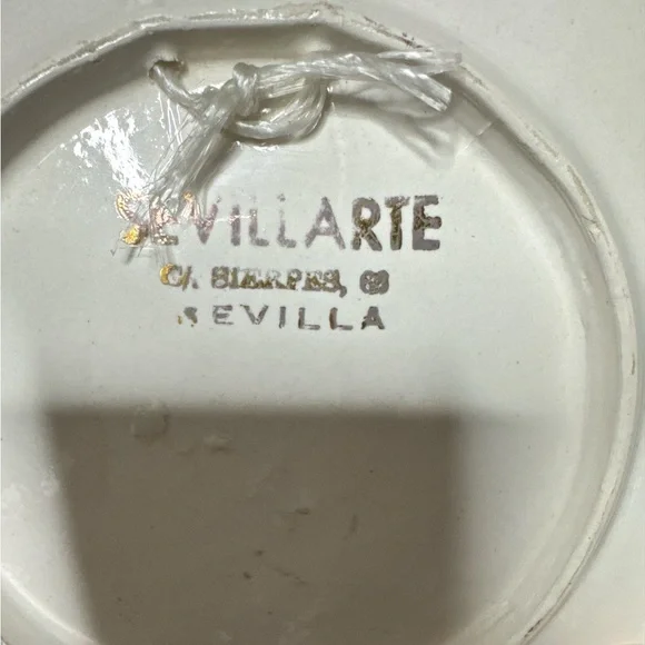 Vintage Ceramic Sevilla Floral Bird Decorative Wall Plate. (D) - Picture 3 of 4